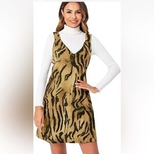 MILUMIA Women's V Neck Corduroy Pinafore Overall Mini Dress Jumper Dress leopard